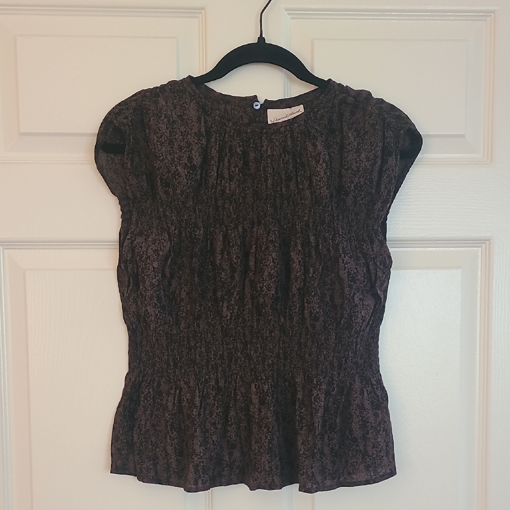 Universal Thread Black Textured Pintuck Peplum Top